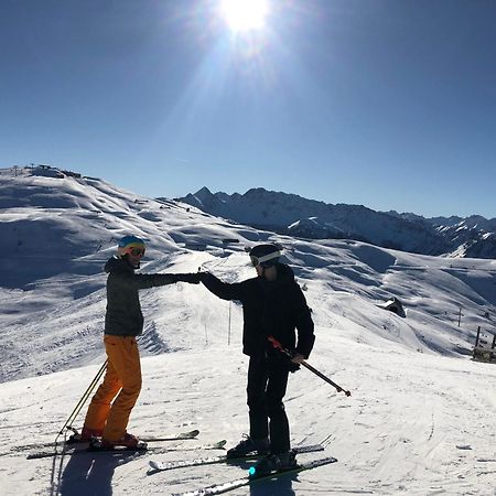 Apartament Etra Close To Piste Oulx Eksteriør billede